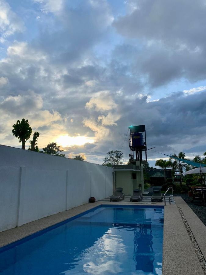 Sunshine Stay Panglao Esterno foto